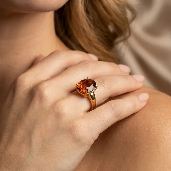 Hessonite_Stone