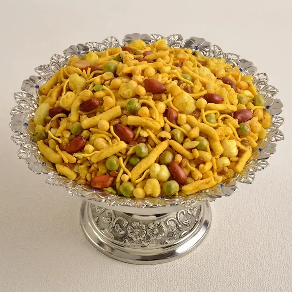 Navratan_Mix_Traditional_Indian_Snack_Mix_Namkeen_Savory_Crunchy_Blend