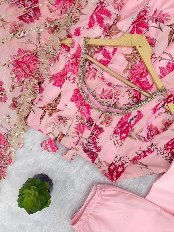 Pink_Floral_Embroidered_Anarkali_Suit_Set_With_Dupatta_For_Women