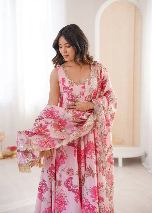 Pink_Floral_Embroidered_Anarkali_Suit_Set_With_Dupatta_For_Women