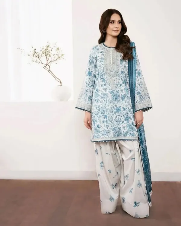 Blue_Floral_Printed_Kurta_Set_With_Dupatta_And_Ethnic_Pakistani_Style_Suit_For_Women
