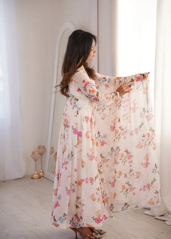 White_Floral_Print_Lehenga_Choli_Set_With_Dupatta_For_Women