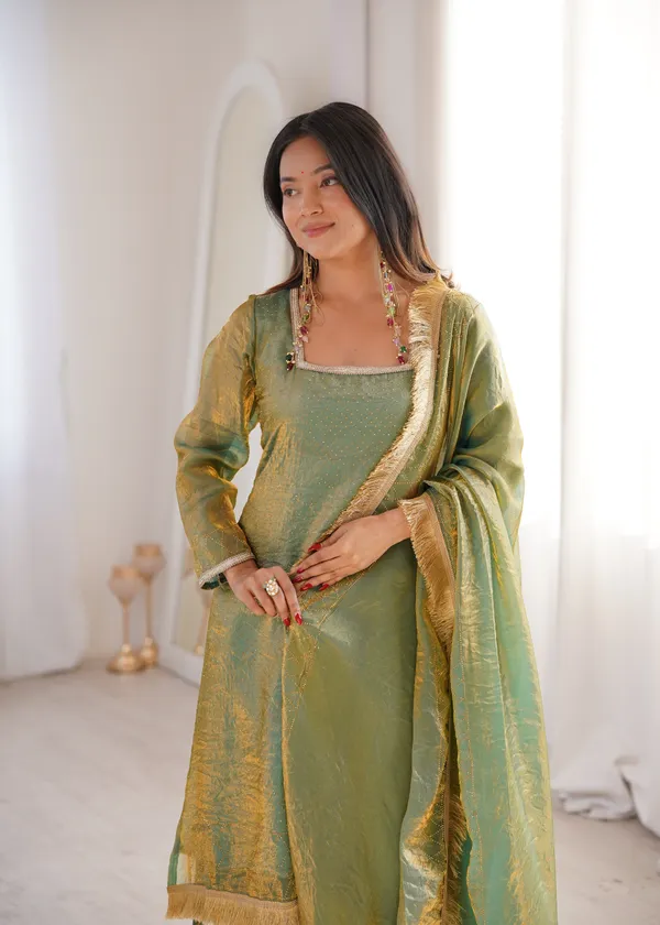 Green_Traditional_Ethnic_Wear_Silk_Kurta_Set_With_Golden_Border_Dupatta_For_Women
