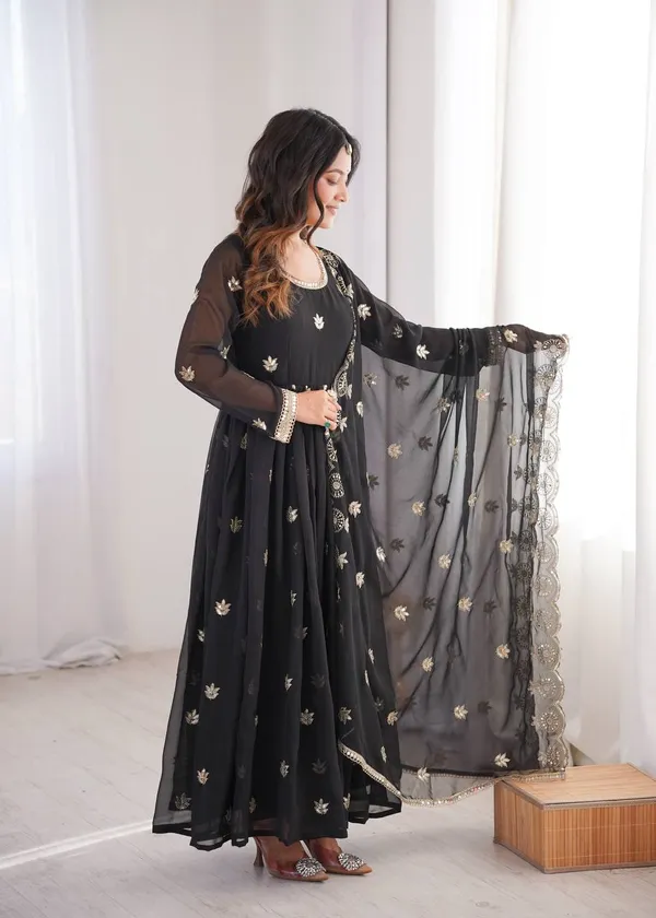 Black_Anarkali_Suit_Set_With_Golden_Embroidery_And_Dupatta_For_Women