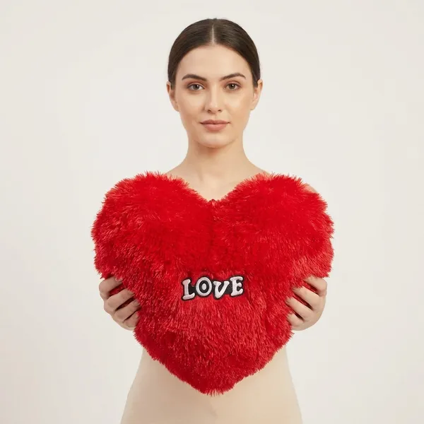 Red_Faux_Fur_Stuffed_Toy_For_Kids