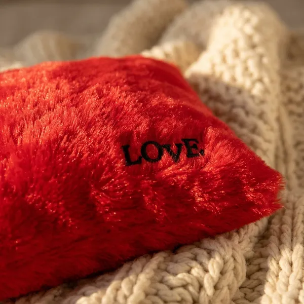 Red_Faux_Fur_Stuffed_Toy_For_Kids