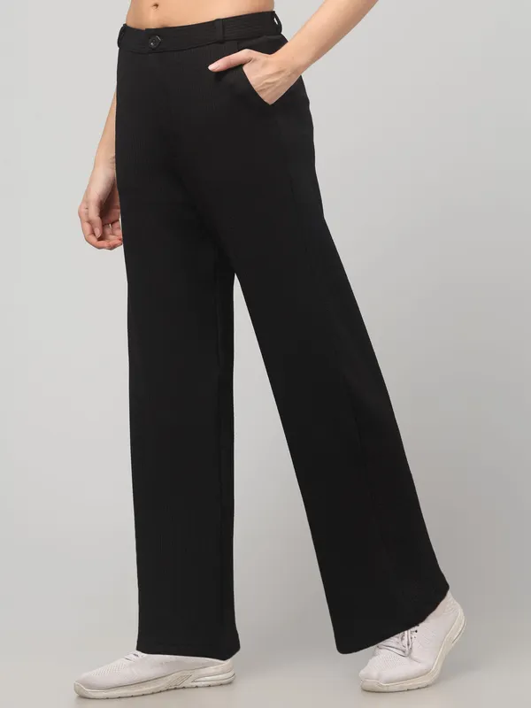 Black_Polyester_Trousers_For_Women