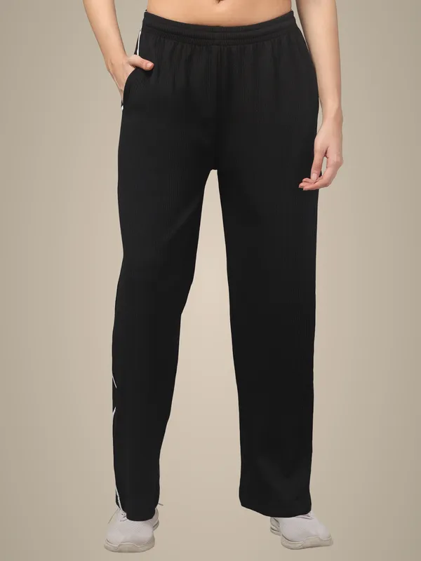 Black_Polyester_Track_Pants_For_Women