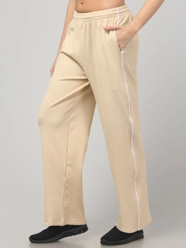 Brown_Polyester_Trousers_For_Women