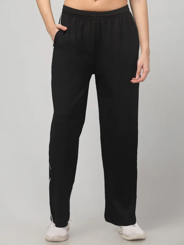 Black_Polyester_Track_Pants_For_Women