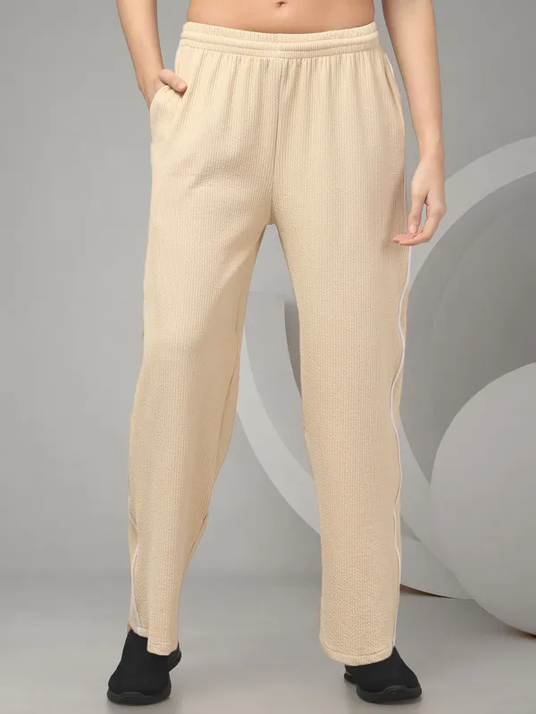 Brown_Polyester_Trousers_For_Women