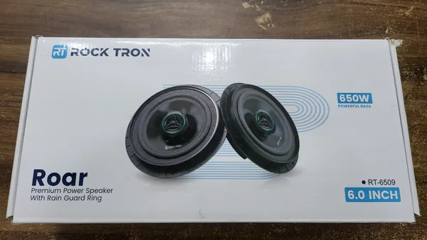 White_And_Sky_Blue_Rock_Tron_Roar_6.0_Inch_Premium_Power_Speaker_(650W)