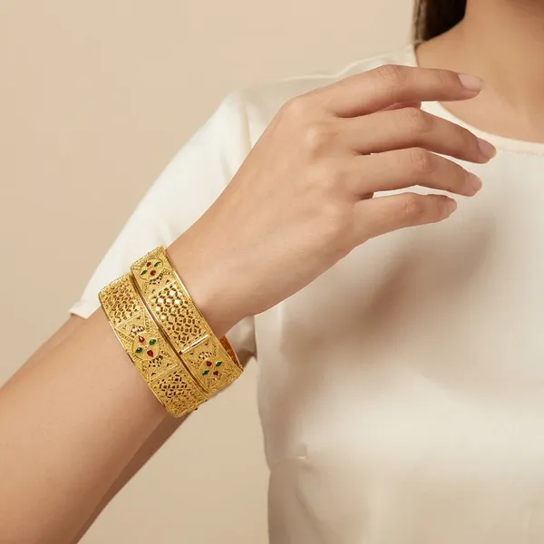 Traditional_Gold_Plated_with_Intricate_Filigree_Work_Bangle_Set__For_Women