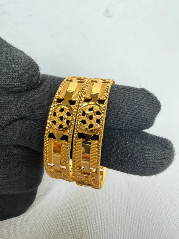 Traditional_Gold_Plated_Designer_Kada_Bangle_Set_For_Women