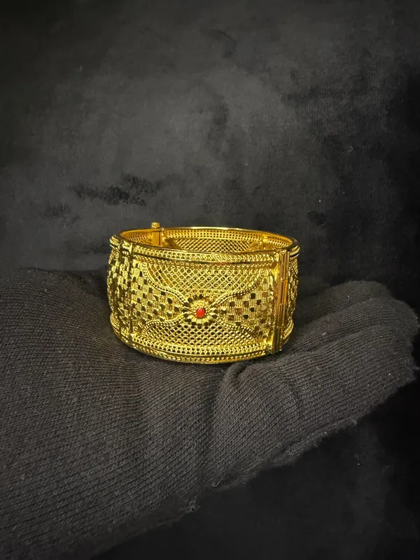 Traditional_Gold_Plated_Mesh_Design_Kada_with_Red_Stone_Accent_Bangle__For_Women