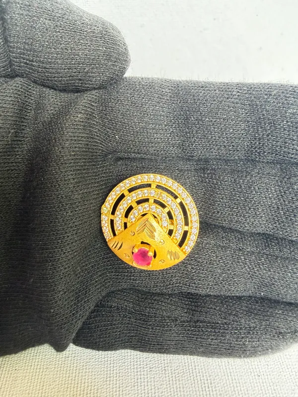 Golden_Circular_with_Pink_Stone_Ring_For_Women