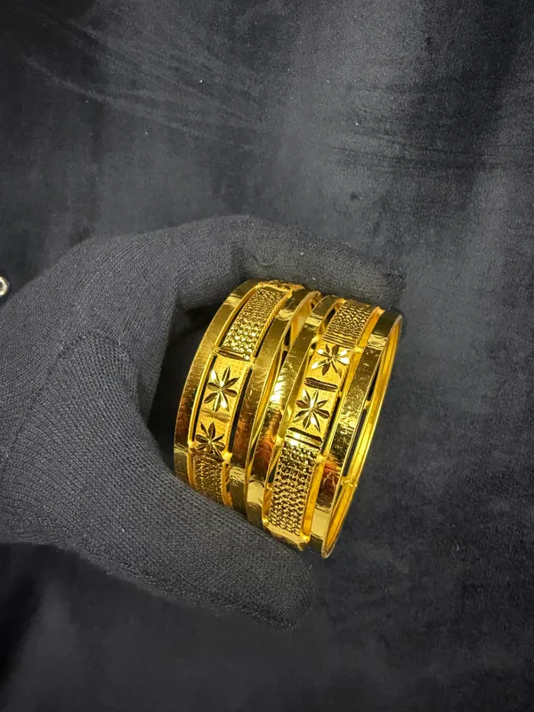 Traditional_Gold_Plated_Bangles_Set__For_Women