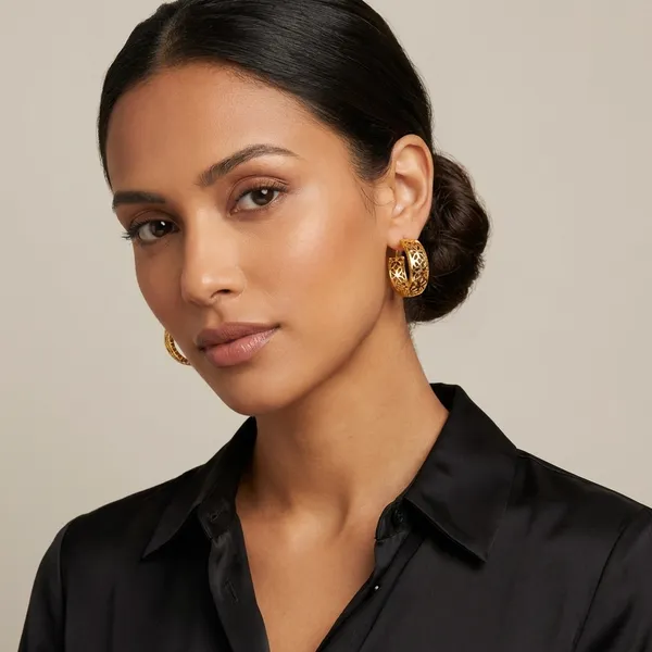 Traditional_Gold_Tone_Filigree_Earring_For_Women