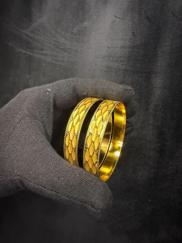 Traditional_Gold_Toned_Kada_with_Textured_Design_Bracelet__For_Women