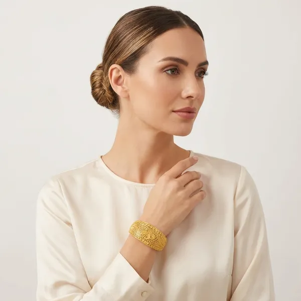 22K_Gold_Plated_Filigree_Work_Dome_Bangle_For_Women