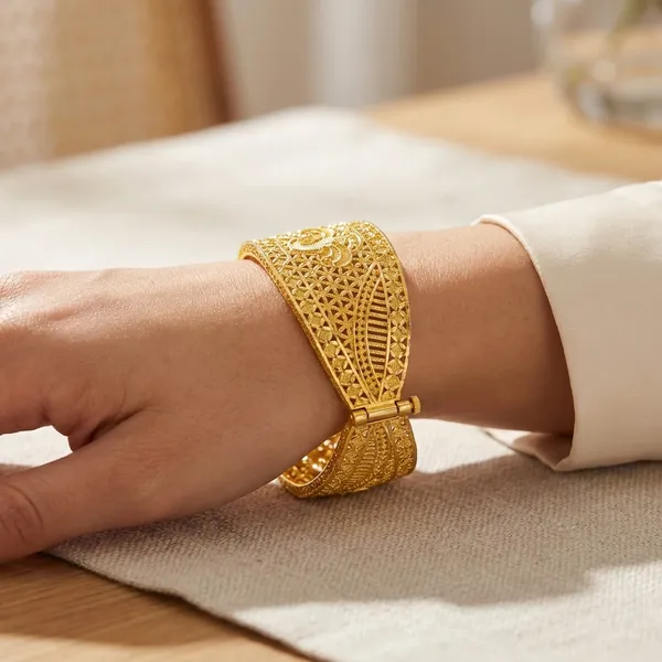 22K_Gold_Plated_Filigree_Work_Dome_Bangle_For_Women