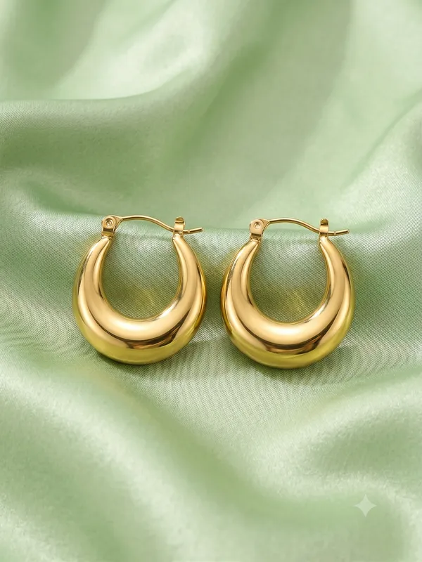 Aurelia_Chubby_Hoop_Earrings_(Modern_&_sleek)