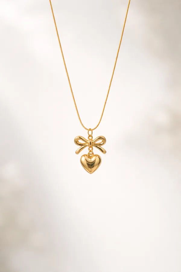 Bow_Heart_Pendant_Necklace_For_Women