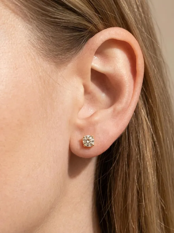 House_Of_Tiara_Classic_Solitaire_Swaroski__Diamond_Stud_Earrings_|_18k_Gold_Plated