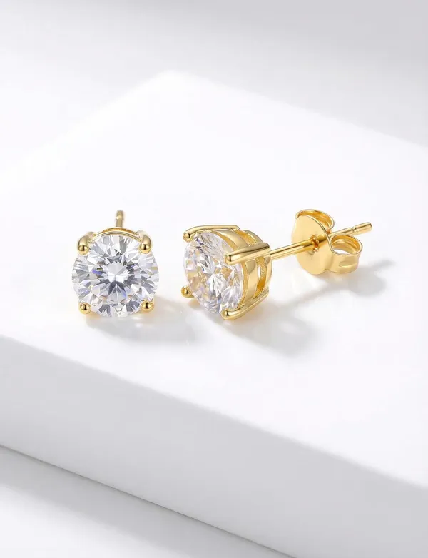 House_Of_Tiara_Classic_Solitaire_Swaroski__Diamond_Stud_Earrings_|_18k_Gold_Plated