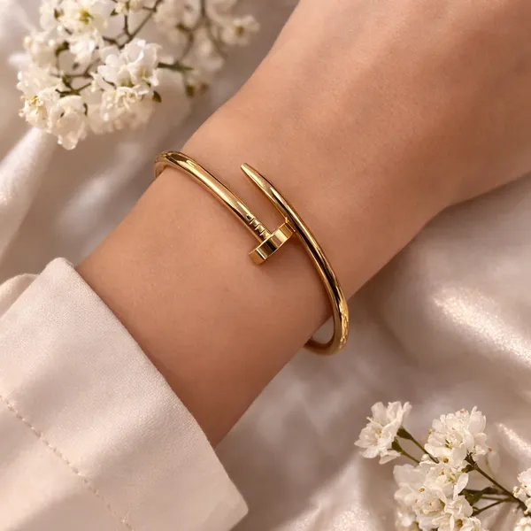 Nail_Cuff_Bracelet_For_Women