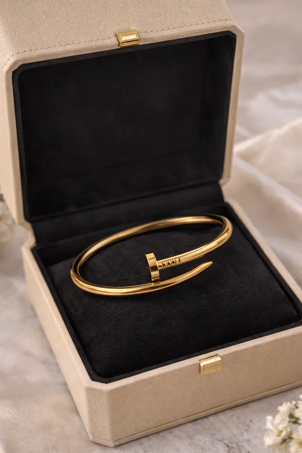 Nail_Cuff_Bracelet_For_Women