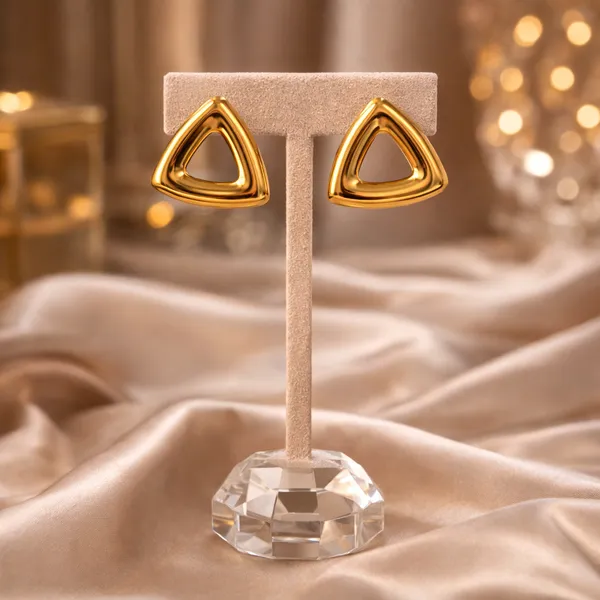 Nova_Triangle_Gold_Stud_Earrings_For_Women