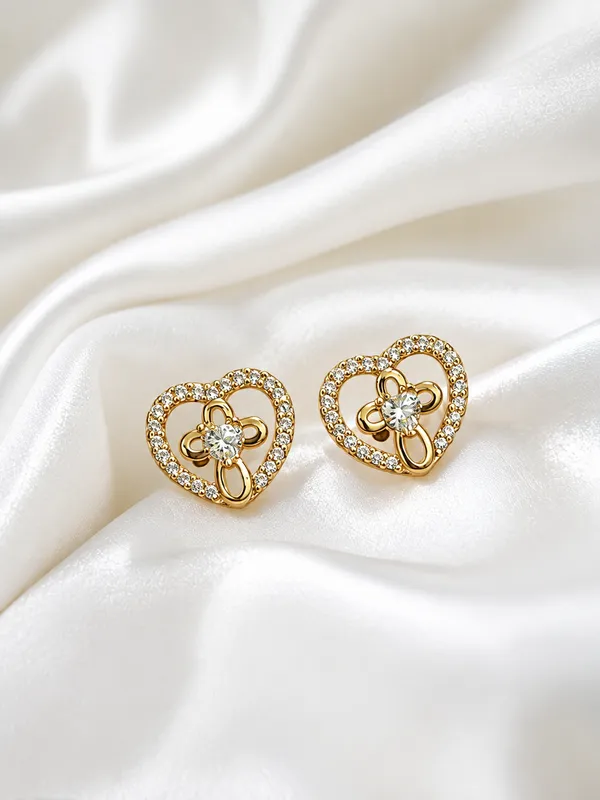 Royal_Heart_Solitaire_Stud_Earrings