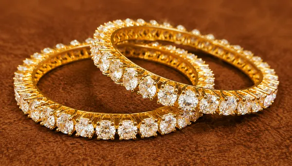Pack_of_2_Royal_Solitaire_Bangles_7_mm_|_Party_Wear_|_Festive_Wear_|_Birthday_&_Anniversaries_Gifting_|_Wedding