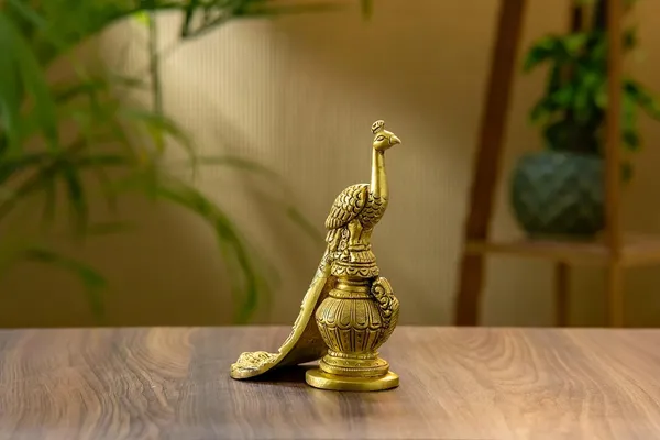 Gold_Brass_Peacock_Showpiece_For_Pooja