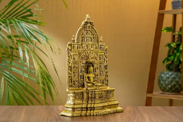 Gold_Brass_Mahavir_Swami_Statue_For_Spiritual_Decor