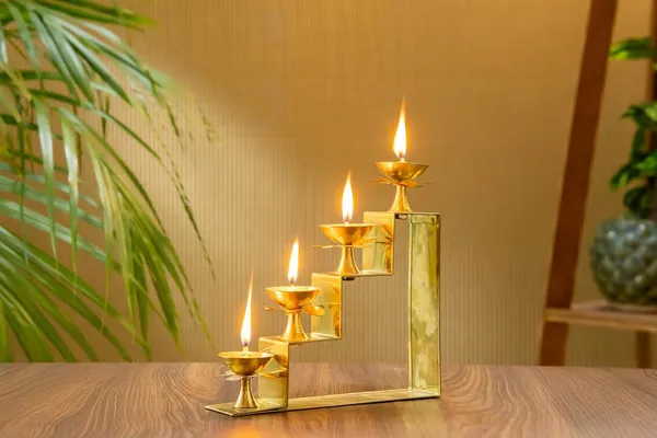 Gold_Brass_Multi_Lamp_Diya_For_Pooja