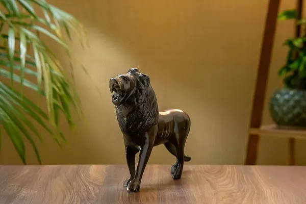 Black_Brass_Lion_Showpiece_For_Home_Decor