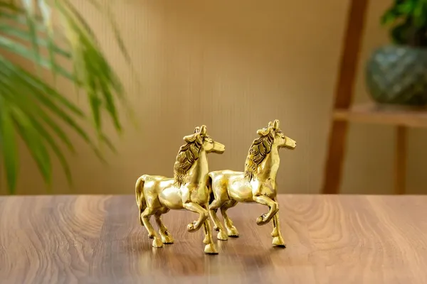 Gold_Brass_Horse_Showpiece_For_Home_Decor
