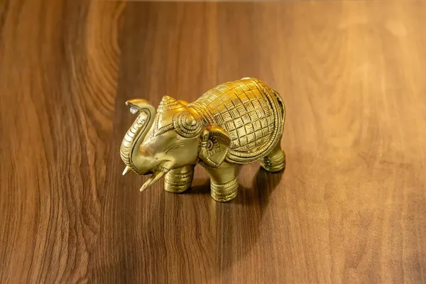 Gold_Brass_Elephant_Showpiece_For_Home_Decor