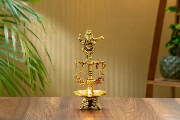 Gold_Brass_Ganesh_Diya_For_Home_Decor