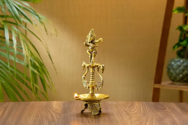 Gold_Brass_Ganesh_Diya_For_Home_Decor