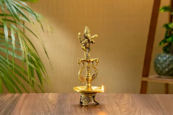 Gold_Brass_Ganesh_Diya_For_Home_Decor