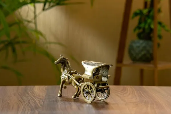 Gold_Brass_Horse_Cart_Showpiece_For_Home_Decor
