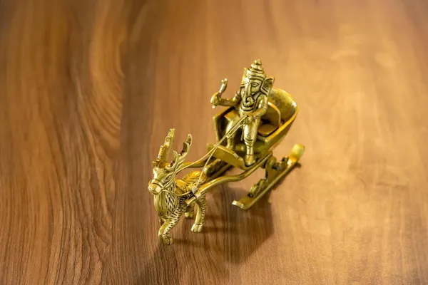 Gold_Brass_Ganesh_Rath_Showpiece_For_Home_Decor