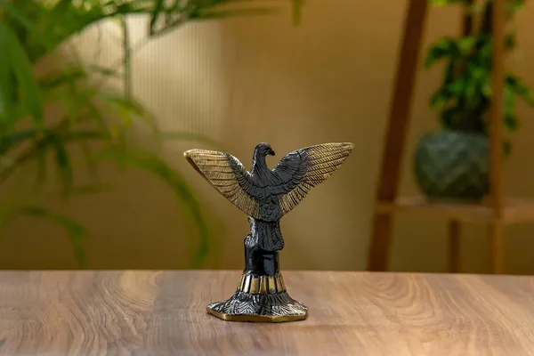 Gold_Brass_Eagle_Showpiece_For_Home_Decor
