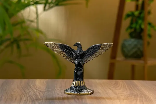 Gold_Brass_Eagle_Showpiece_For_Home_Decor