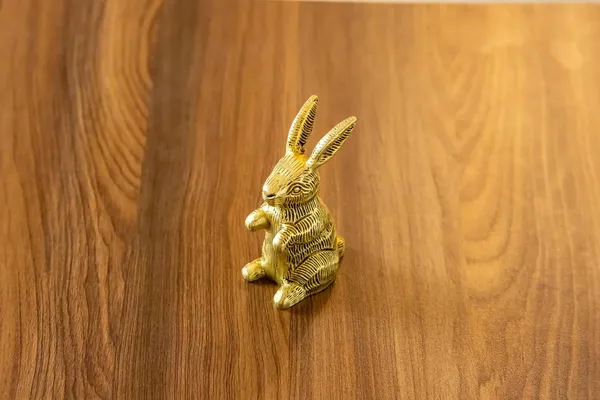 Gold_Brass_Rabbit_Showpiece_For_Home_Decor