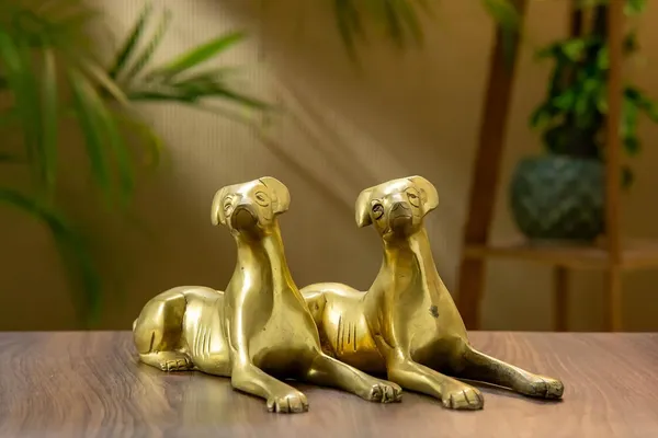 Gold_Brass_Dog_Showpiece_For_Home_Decor