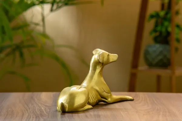 Gold_Brass_Dog_Showpiece_For_Home_Decor
